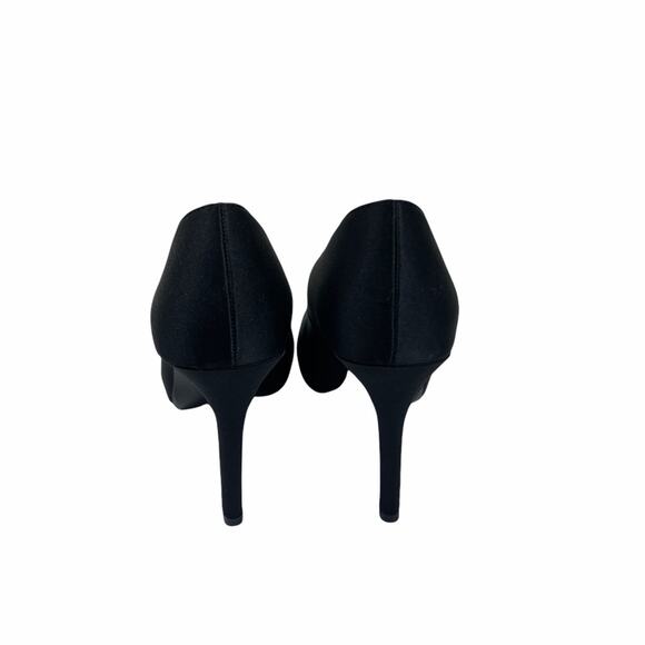 White by Vera Wang Satin Pumps VW370068 Black 6M - Picture 3 of 9